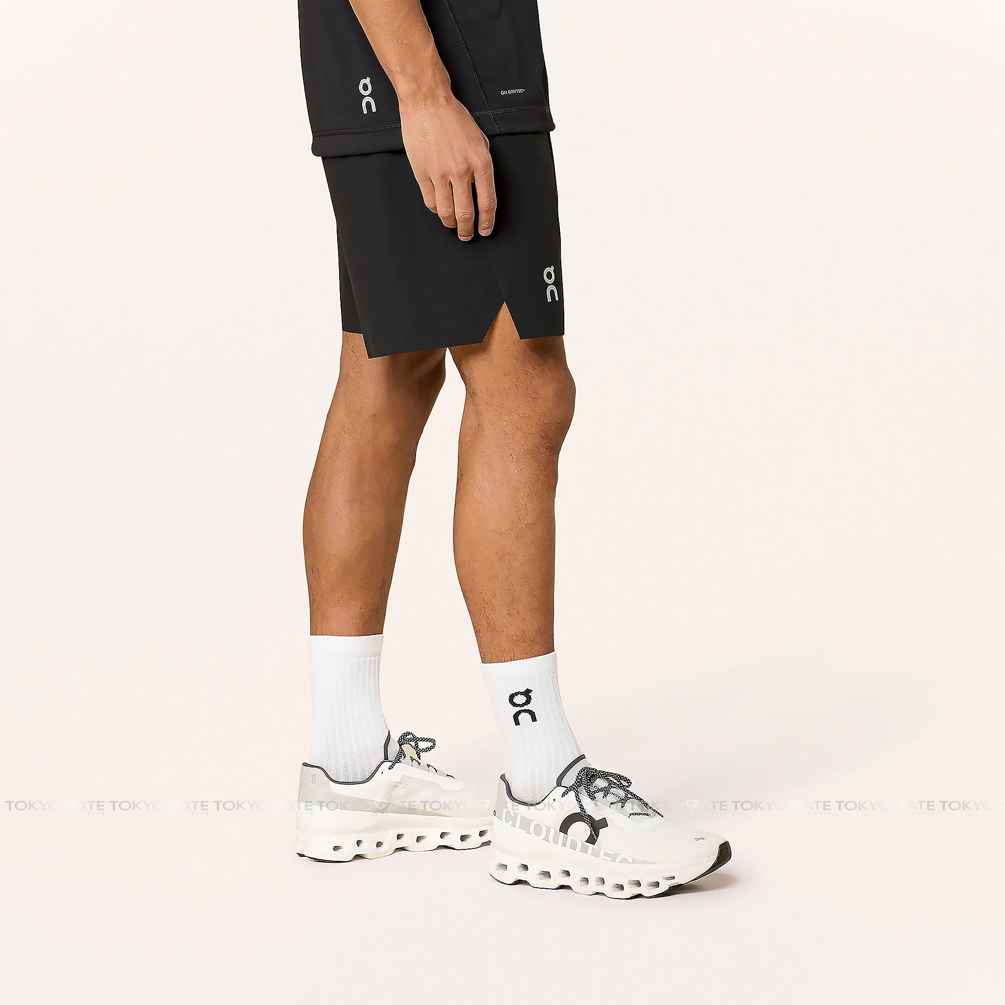 Quần short ON Training 1MF10220553 Black