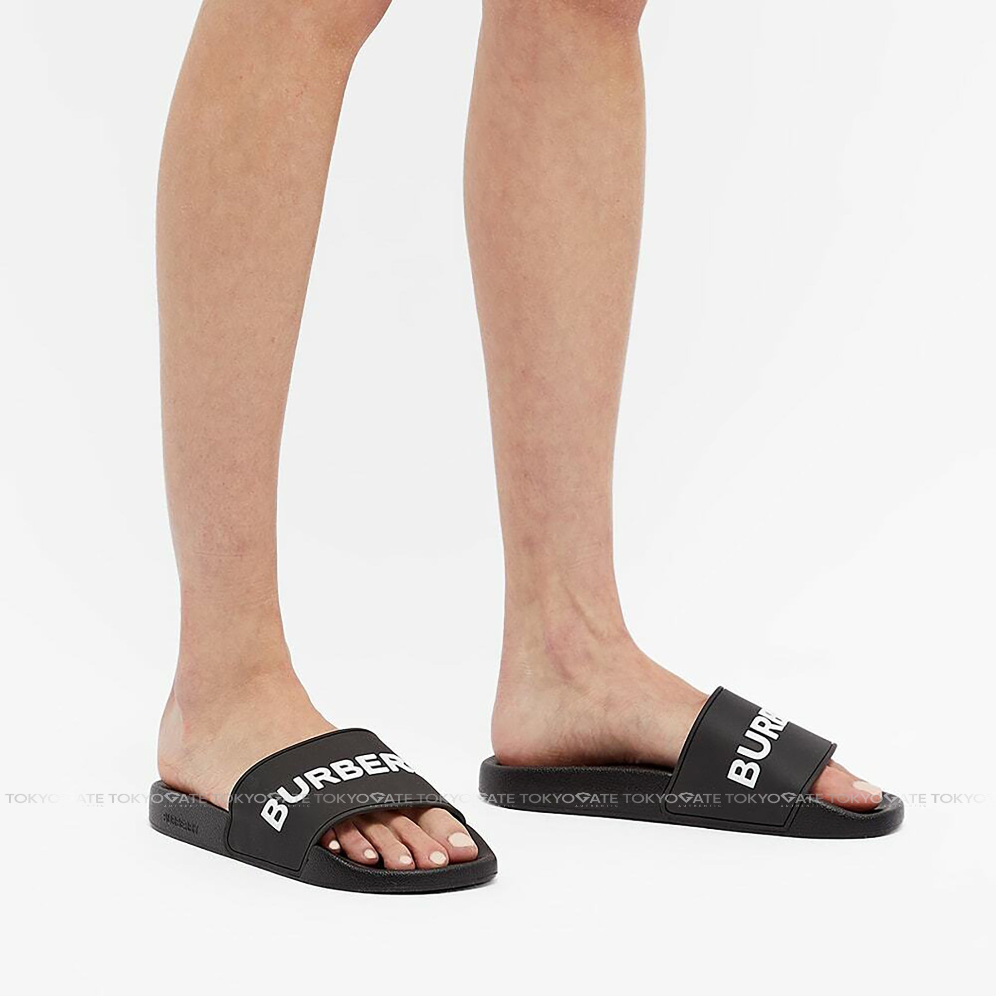 Dép Burberry Furley Logo Slide 8053501 Black