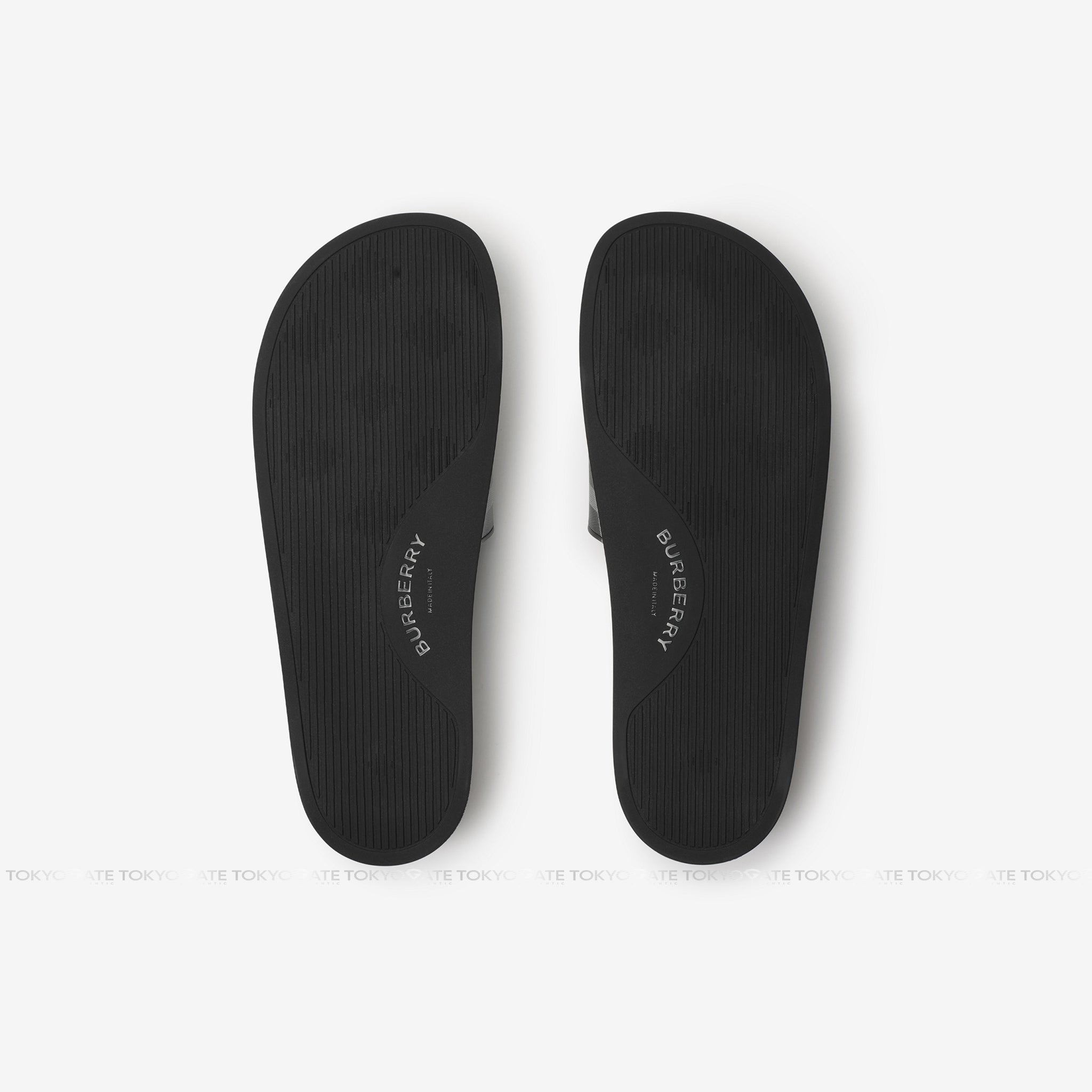 Dép Burberry 8107514 Furley Slides Black IP Check