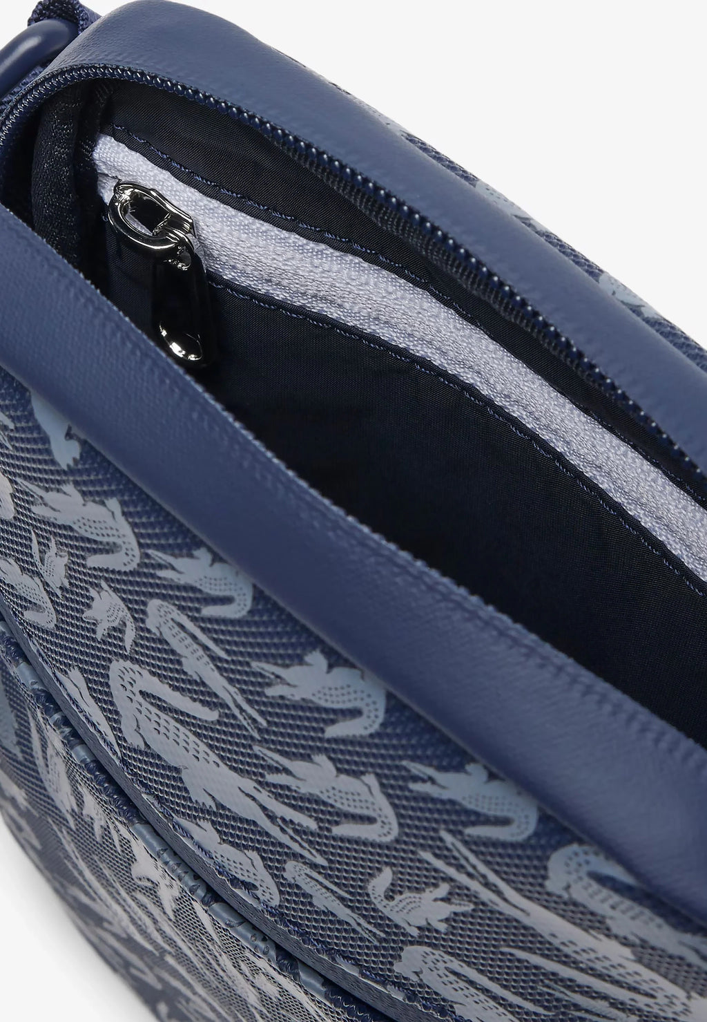Túi Lacoste NH5087TX R70 Small LCST Flat Satchel