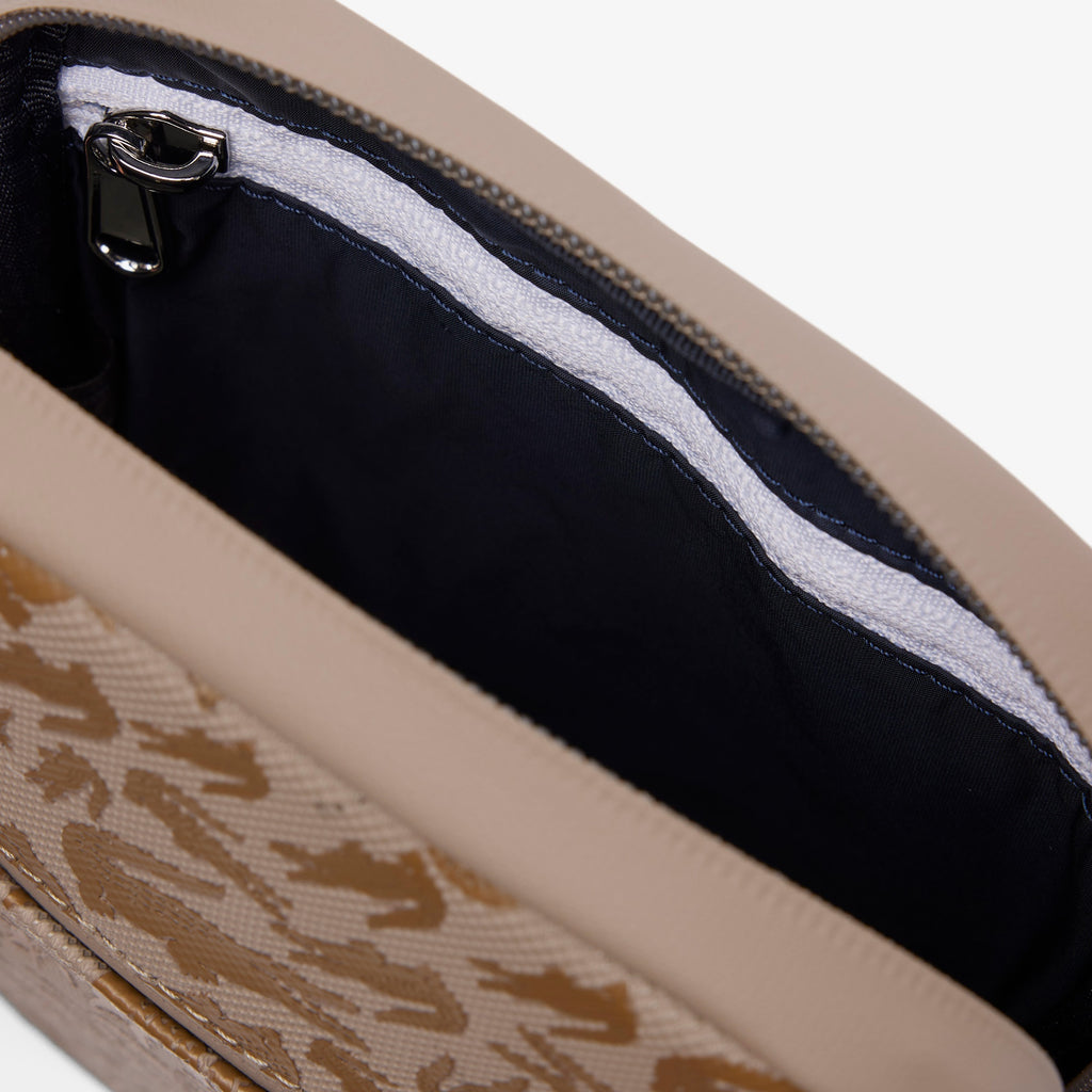 Túi Lacoste NH5087TX R70 Small LCST Flat Satchel