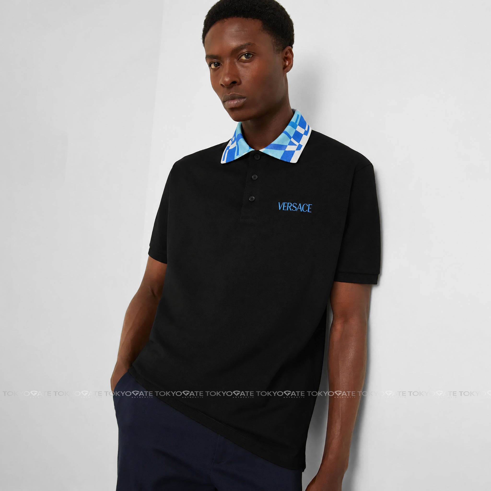 Áo Polo Versace 1012260 1A17965 2BZ40 Black Regular Fit