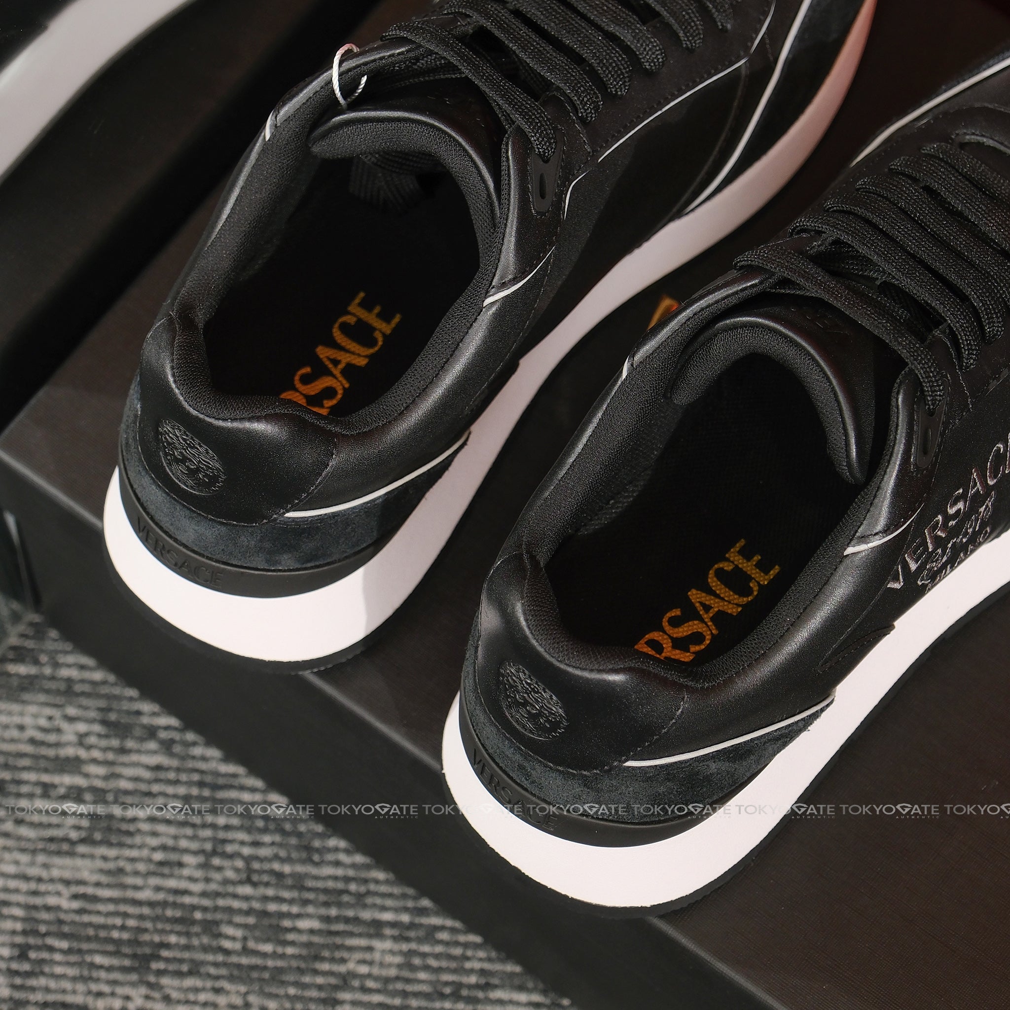 Giày Versace 1021242 Leather Sneakers In Black