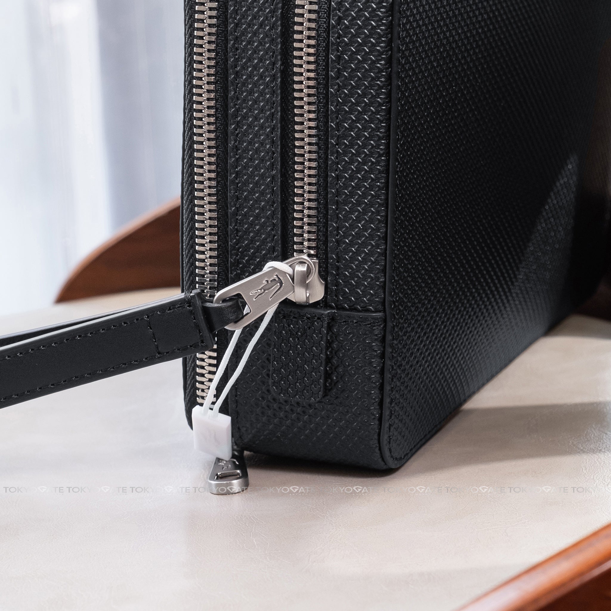 Clutch Lacoste NH2922CE 000 Chantaco Piqué Leather Zipped Pouch