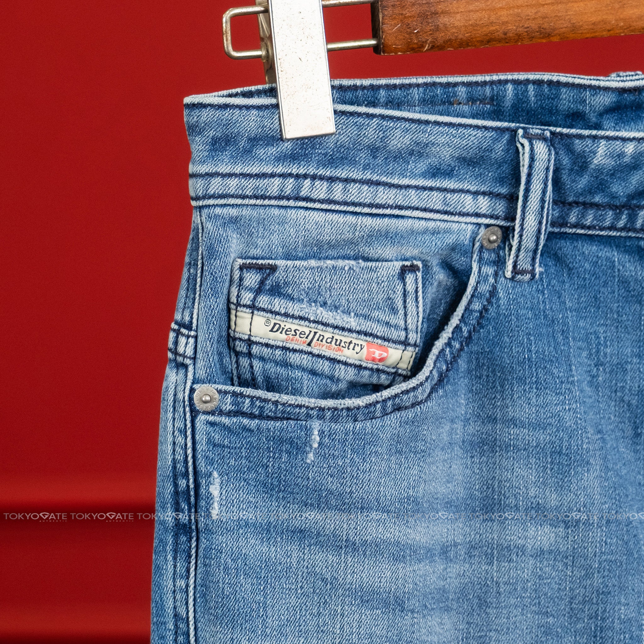 Quần Jeans Diesel A13342 R9L42 Thommer-R Slim Jeans Blue