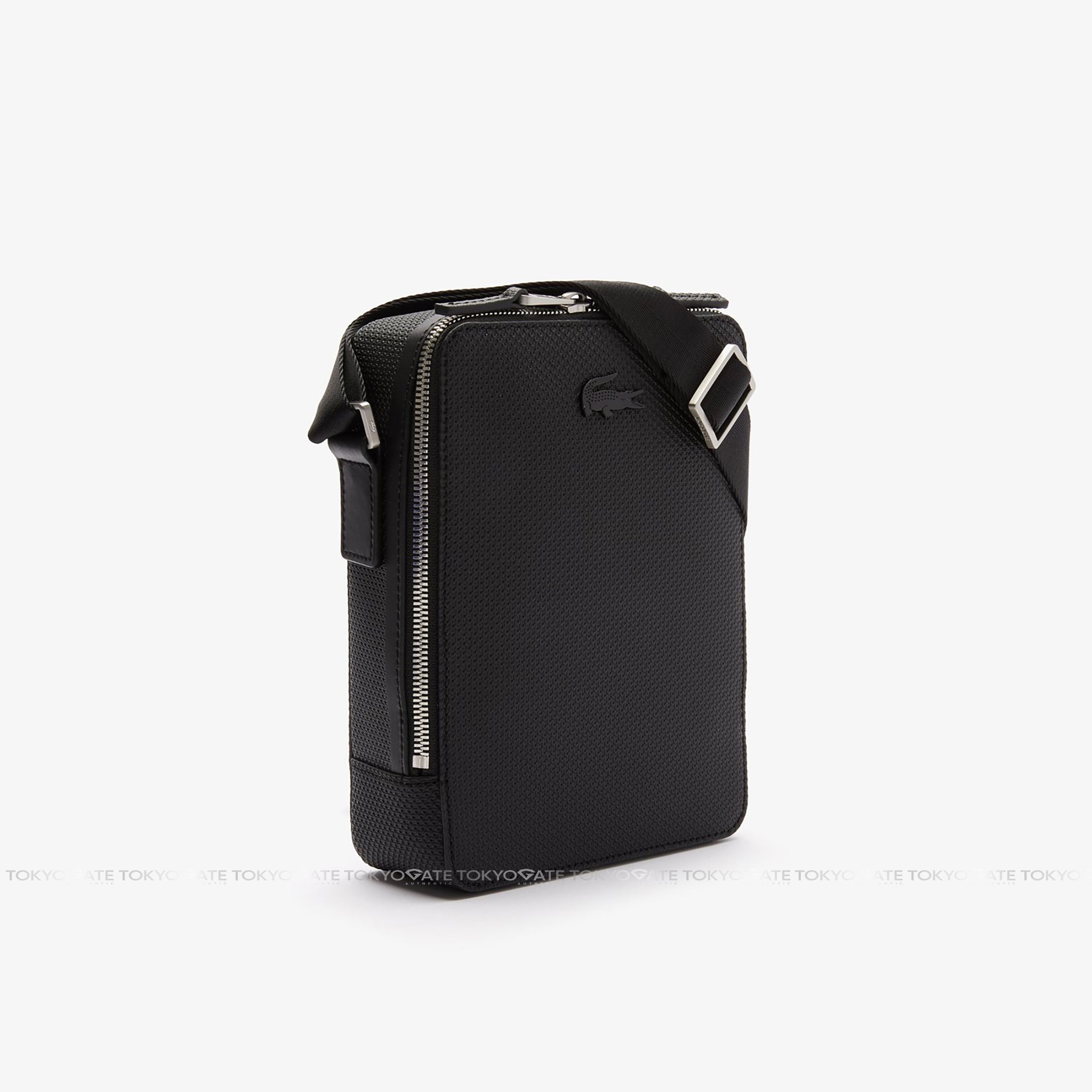 Túi Lacoste NH3271CE 000 Chantaco Pique Leather Shoulder Bag