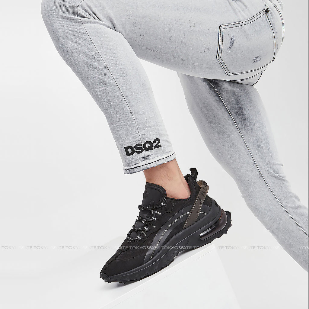 Quần jeans Dsquared2 S74LB1187 900 Dáng Skater